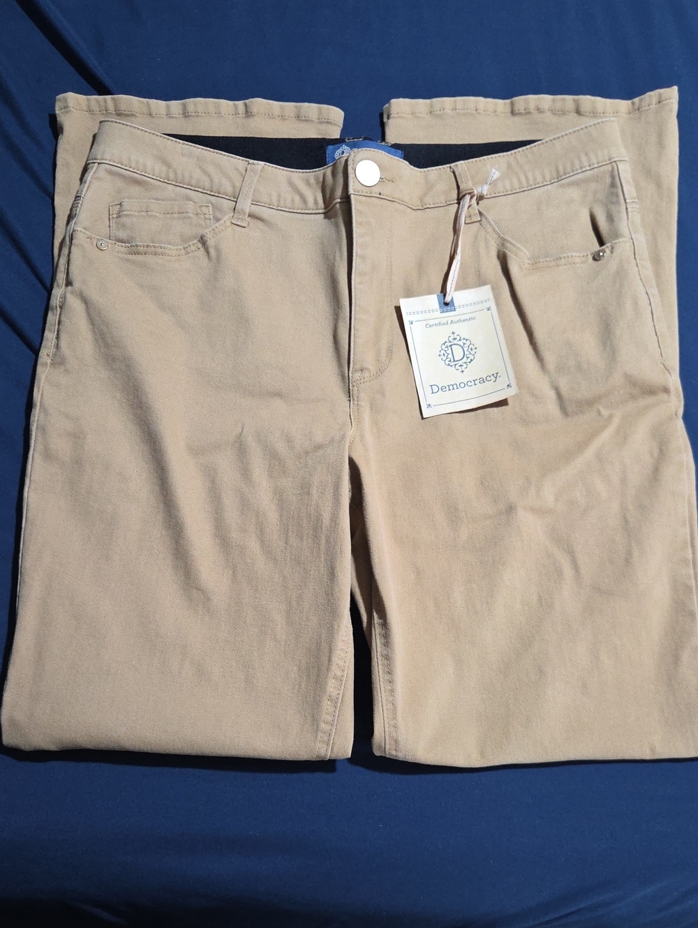 Democracy Women's Tan/Beige Straight Leg Jeans 14